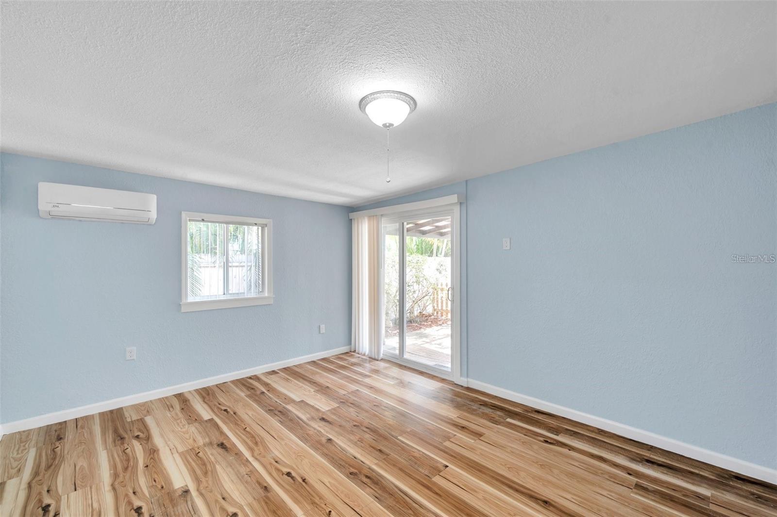 Image 17 of 61 For 1225 26th Street N