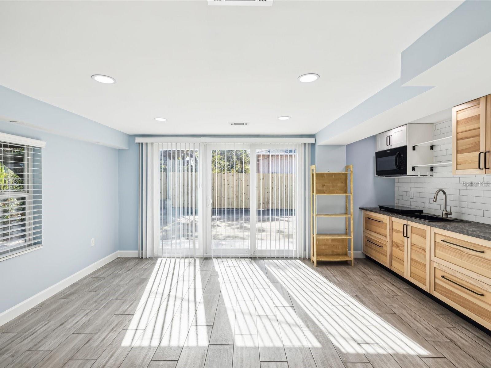 Image 24 of 61 For 1225 26th Street N
