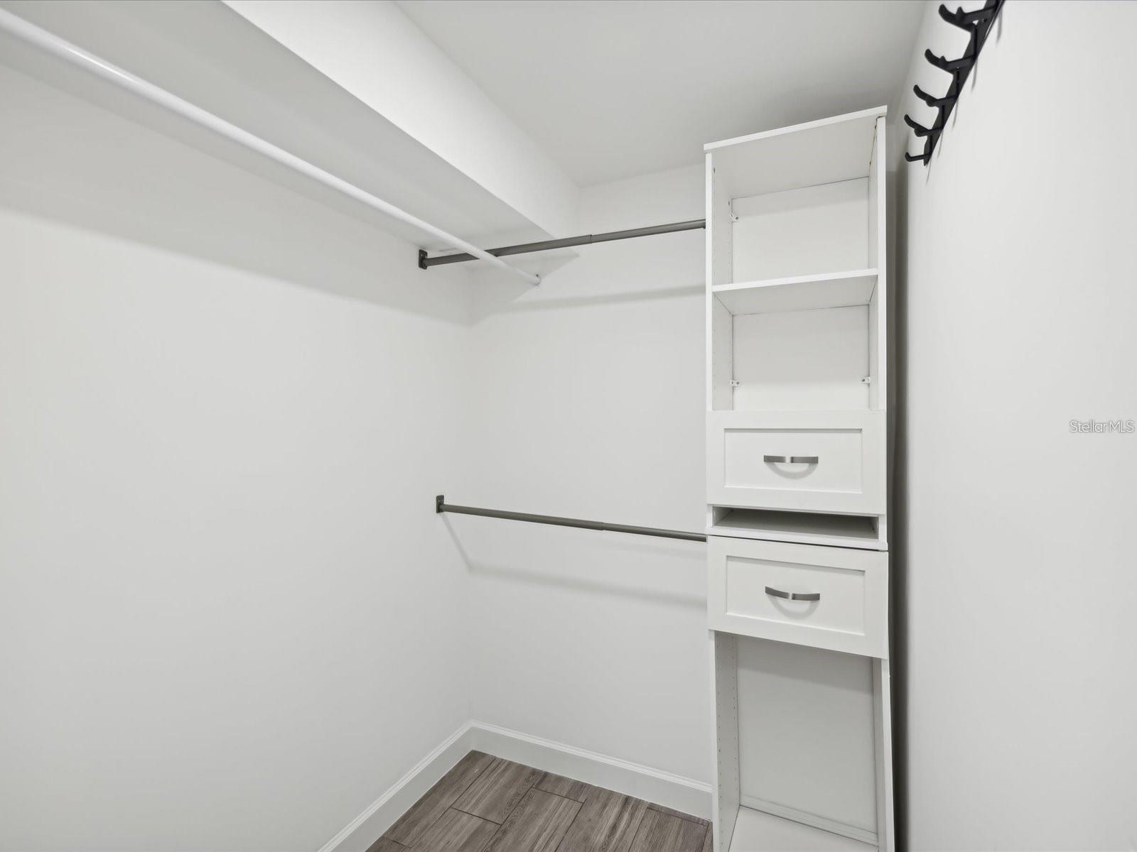 Image 31 of 61 For 1225 26th Street N