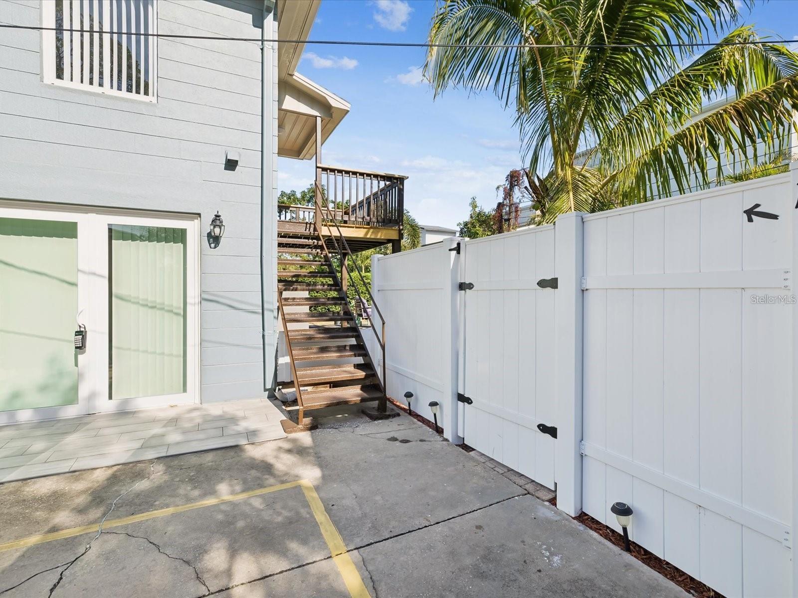 Image 35 of 61 For 1225 26th Street N