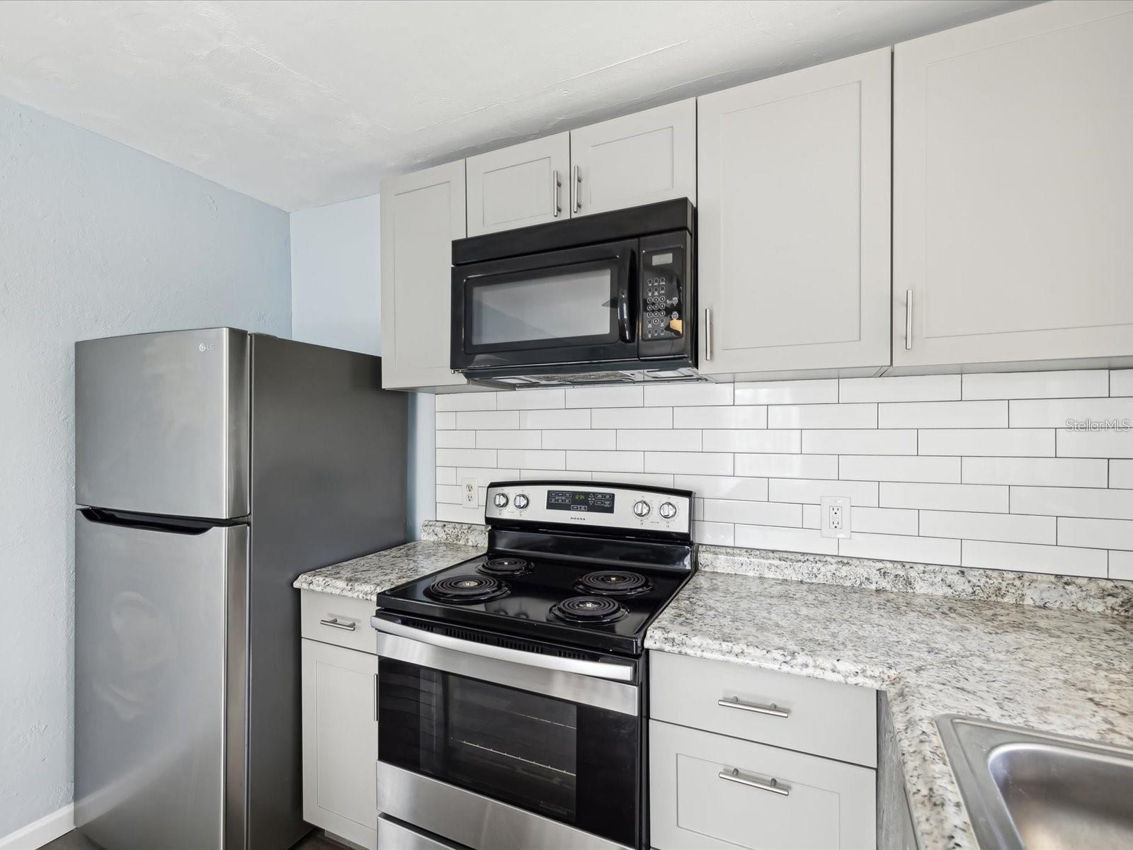 Image 41 of 61 For 1225 26th Street N