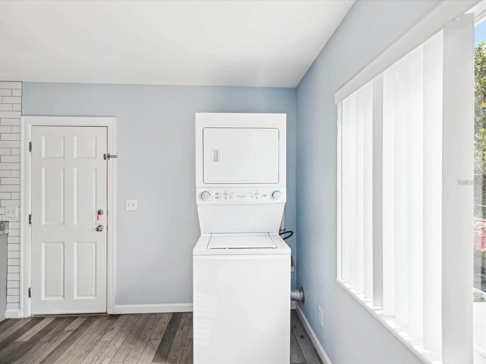 Image 42 of 61 For 1225 26th Street N