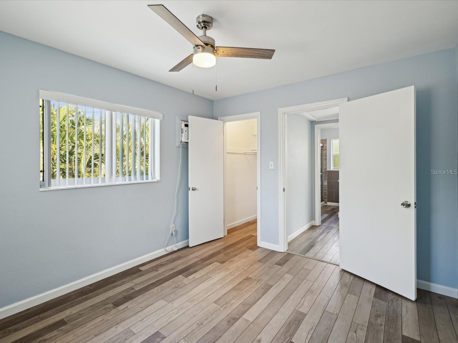 Image 46 of 61 For 1225 26th Street N