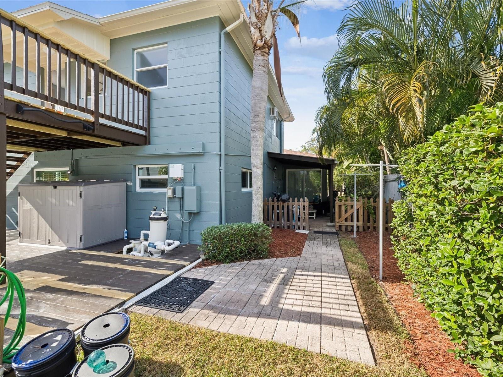 Image 56 of 61 For 1225 26th Street N