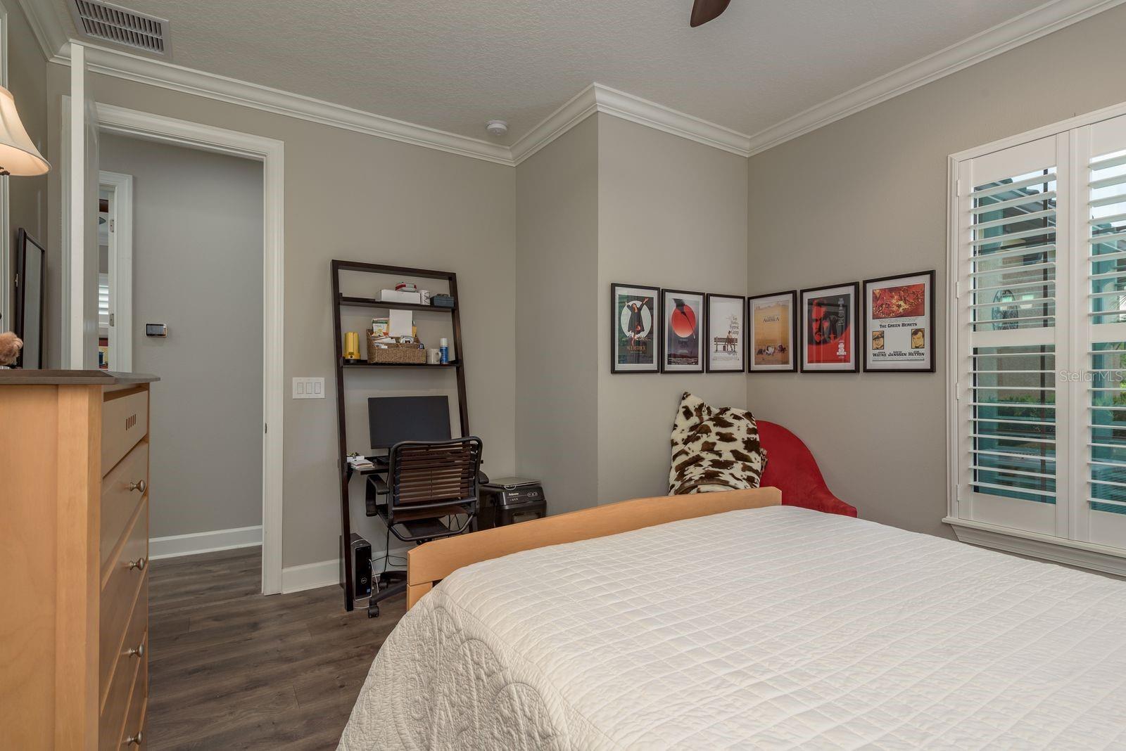 Listing photo id 21 for 11551 Callisia Drive