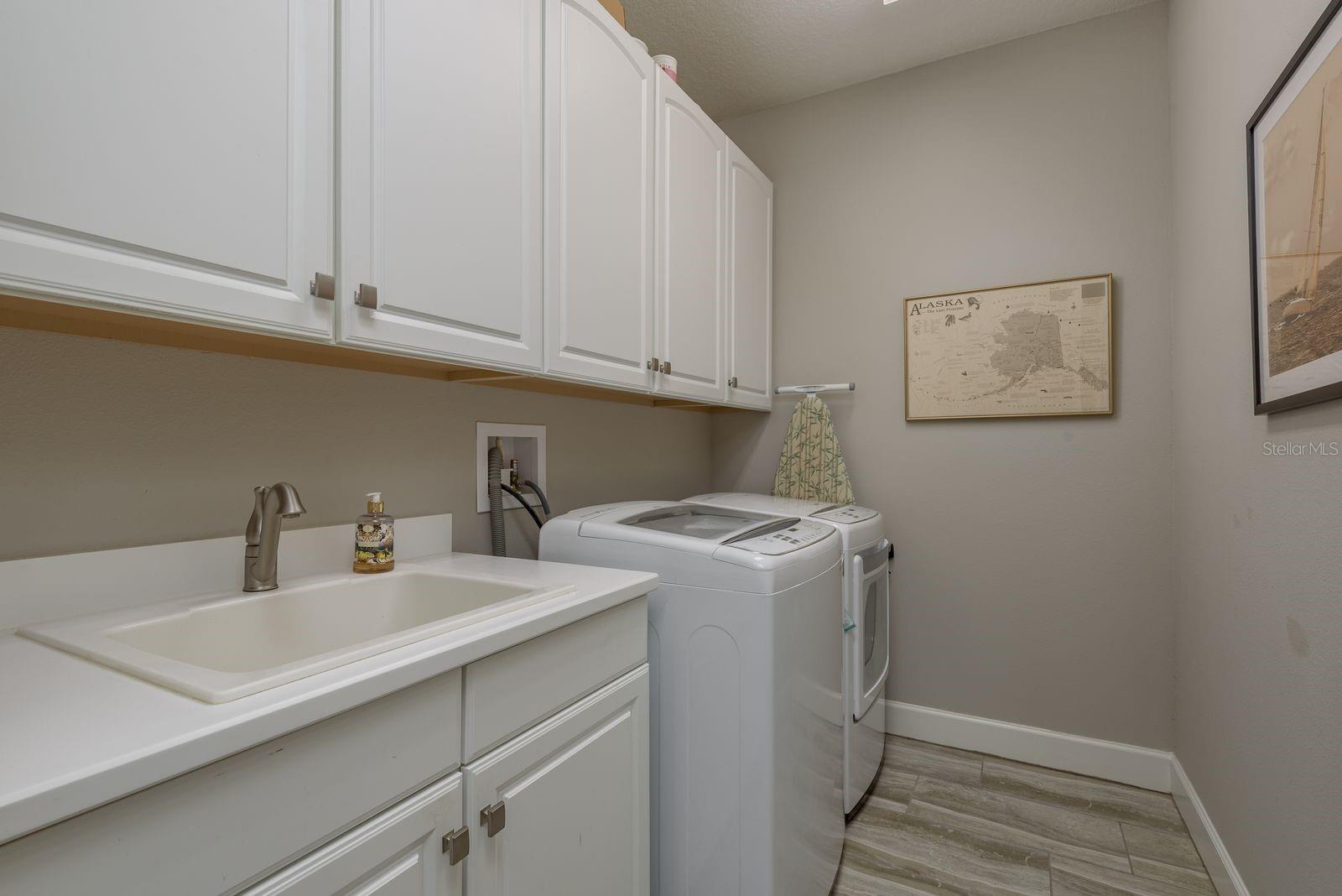 Listing photo id 22 for 11551 Callisia Drive