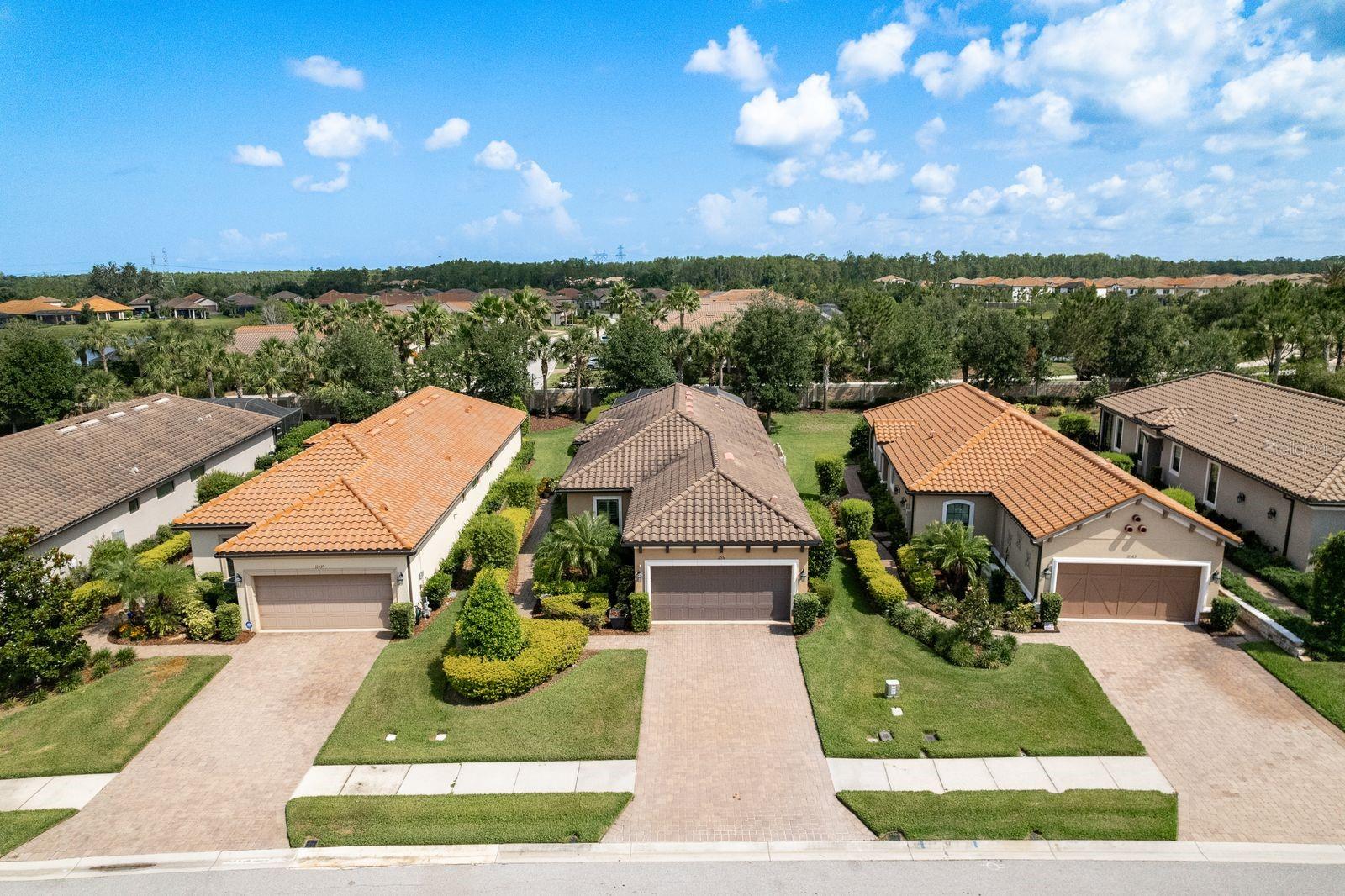 Listing photo id 28 for 11551 Callisia Drive