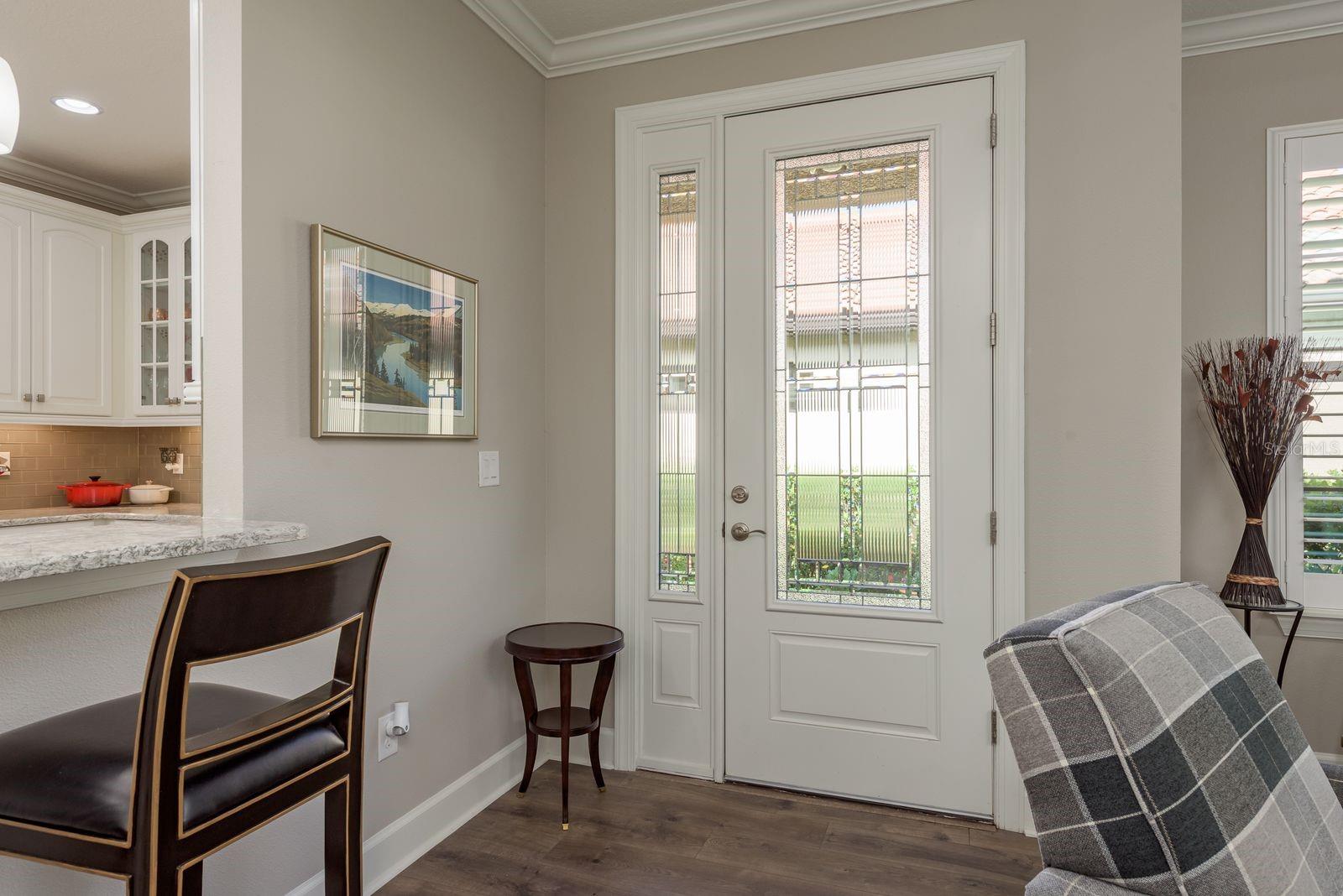 Listing photo id 3 for 11551 Callisia Drive