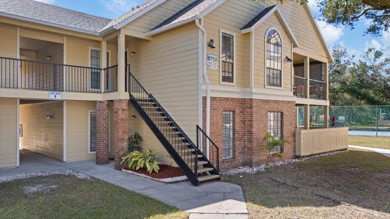 Details for 8724 Mallard Reserve Drive 101, TAMPA, FL 33614