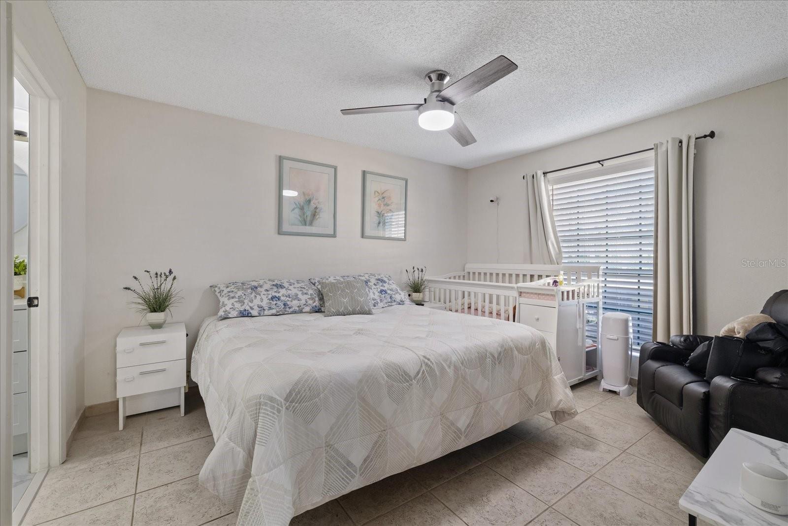 Image 27 of 42 For 8724 Mallard Reserve Drive 101