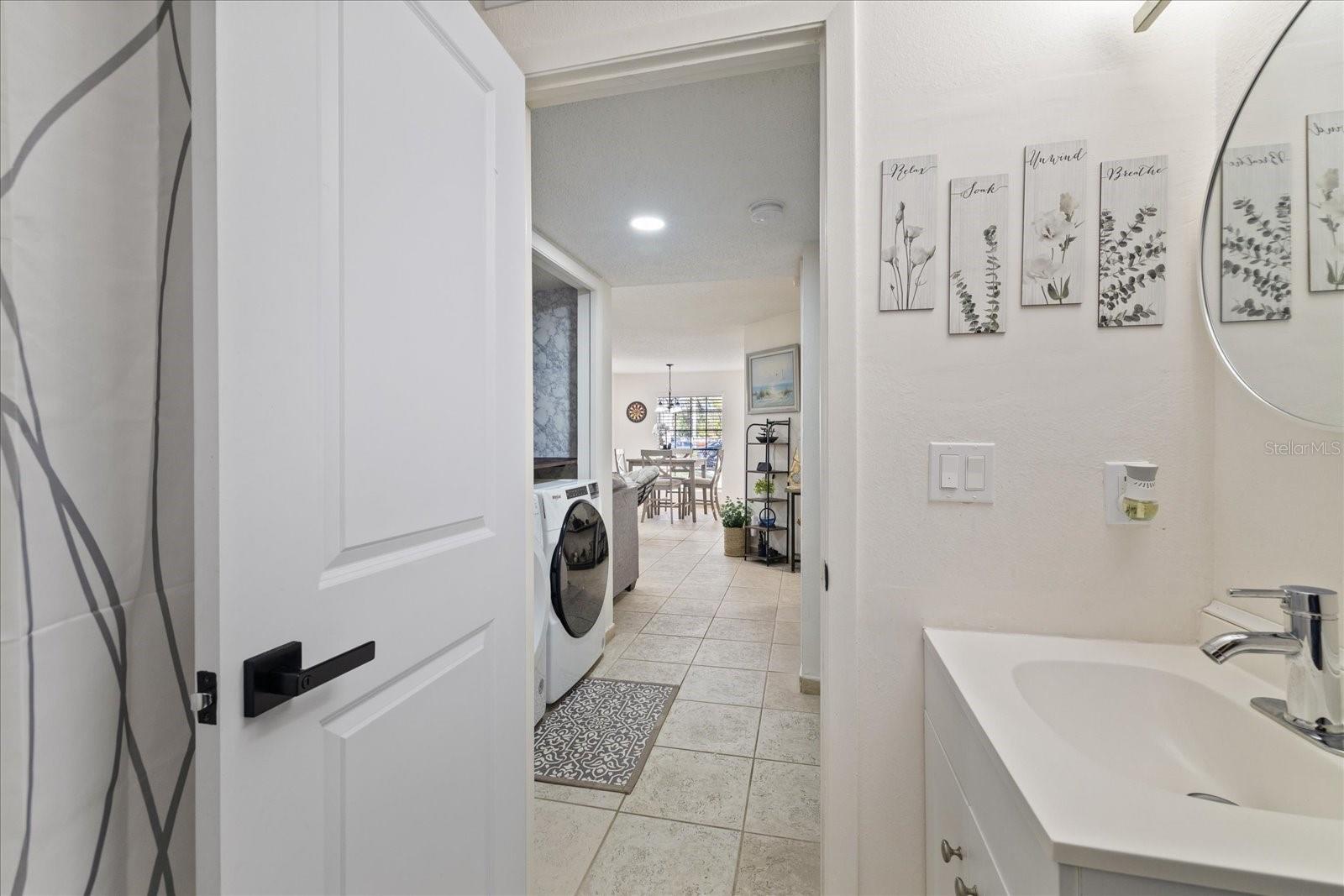 Image 34 of 42 For 8724 Mallard Reserve Drive 101