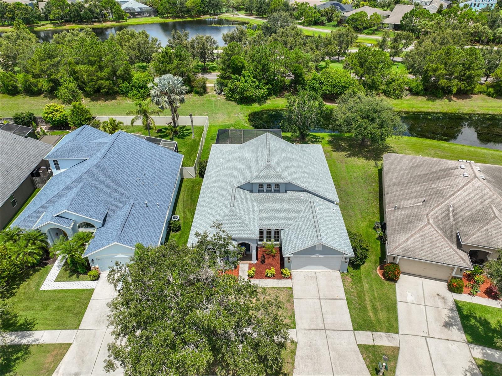 Listing photo id 34 for 7114 Cromwell Park Lane