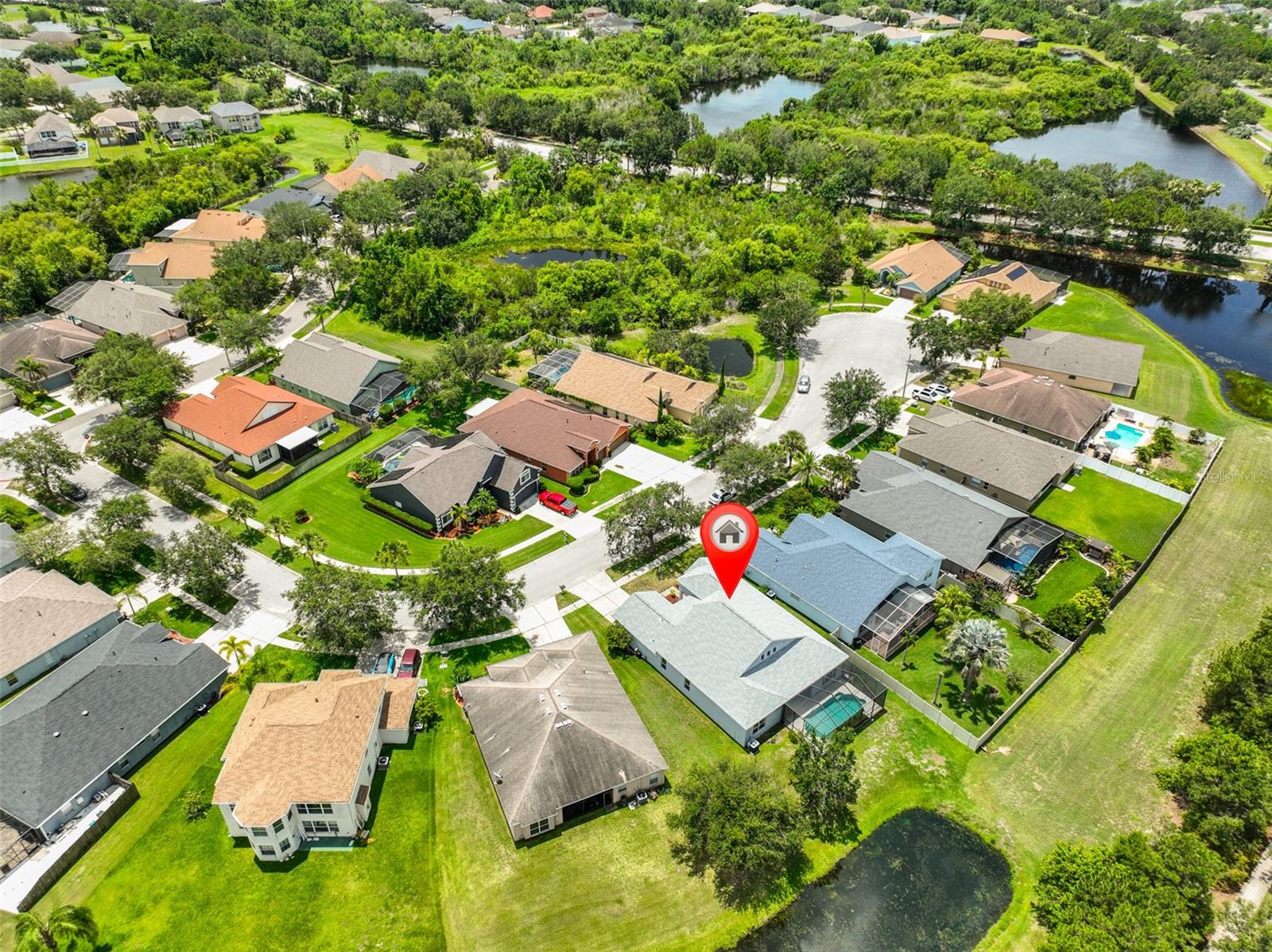 Listing photo id 35 for 7114 Cromwell Park Lane