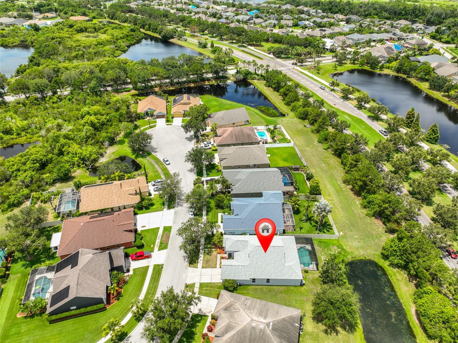Listing photo id 37 for 7114 Cromwell Park Lane