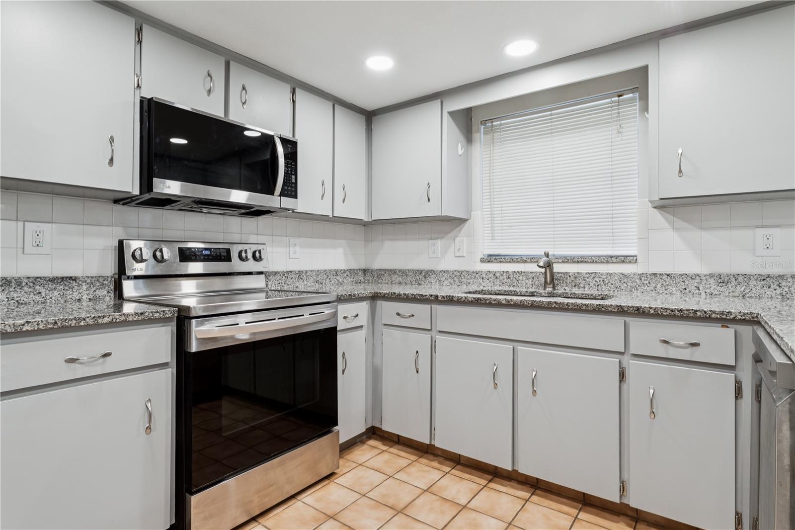 Image 10 of 22 For 7503 Winchester Drive