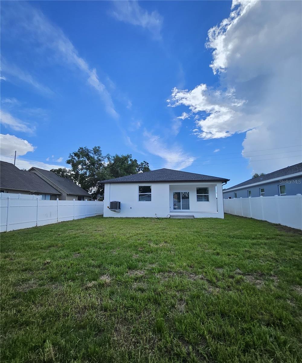 Image 9 of 13 For 2717 Sitka Street