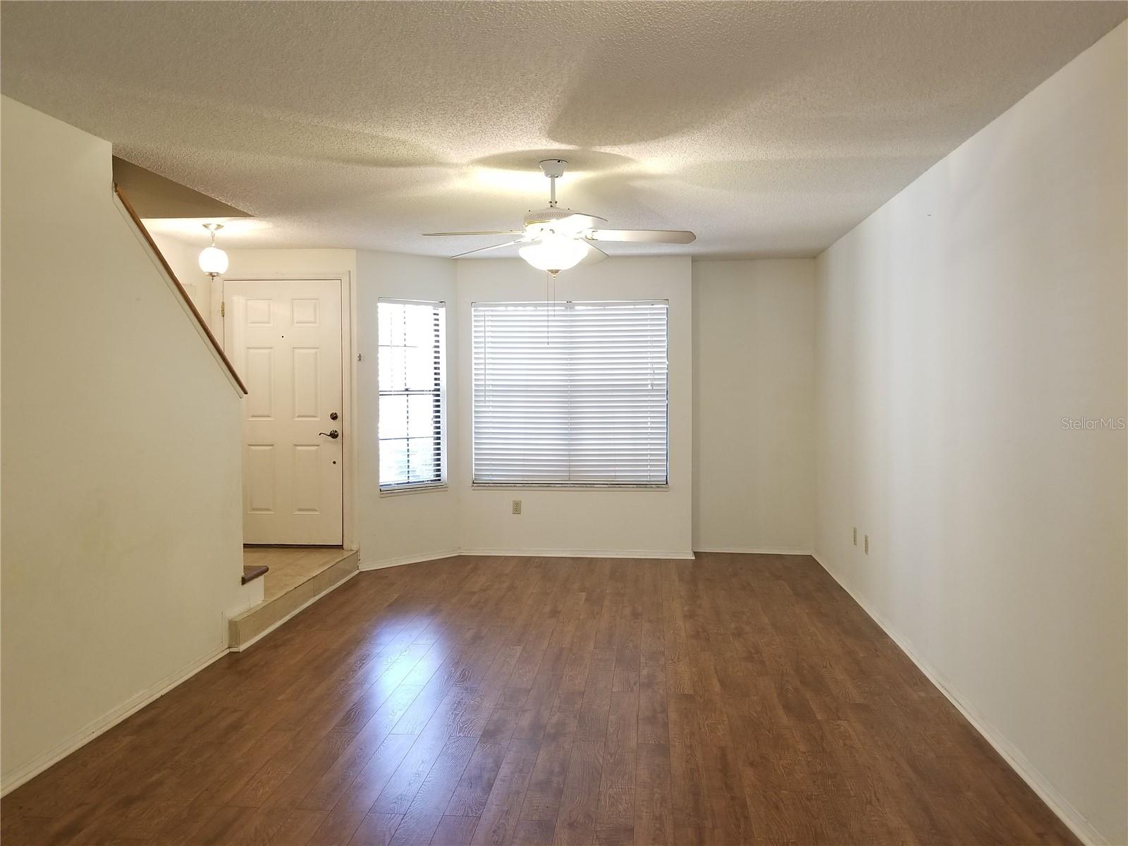 Image 7 of 40 For 5100 Burchette Road 1201