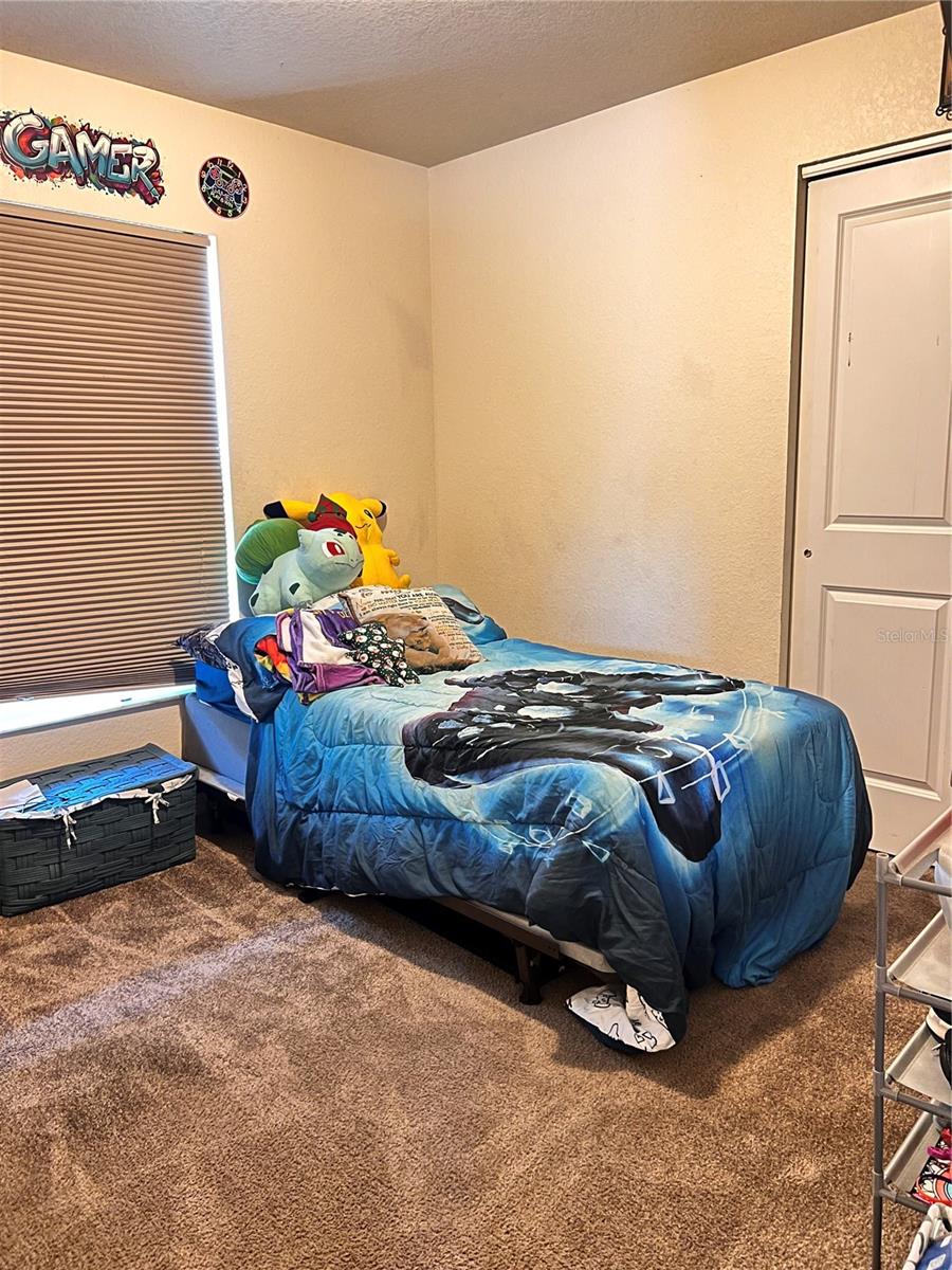 Listing photo id 6 for 5351 Leisure Lane