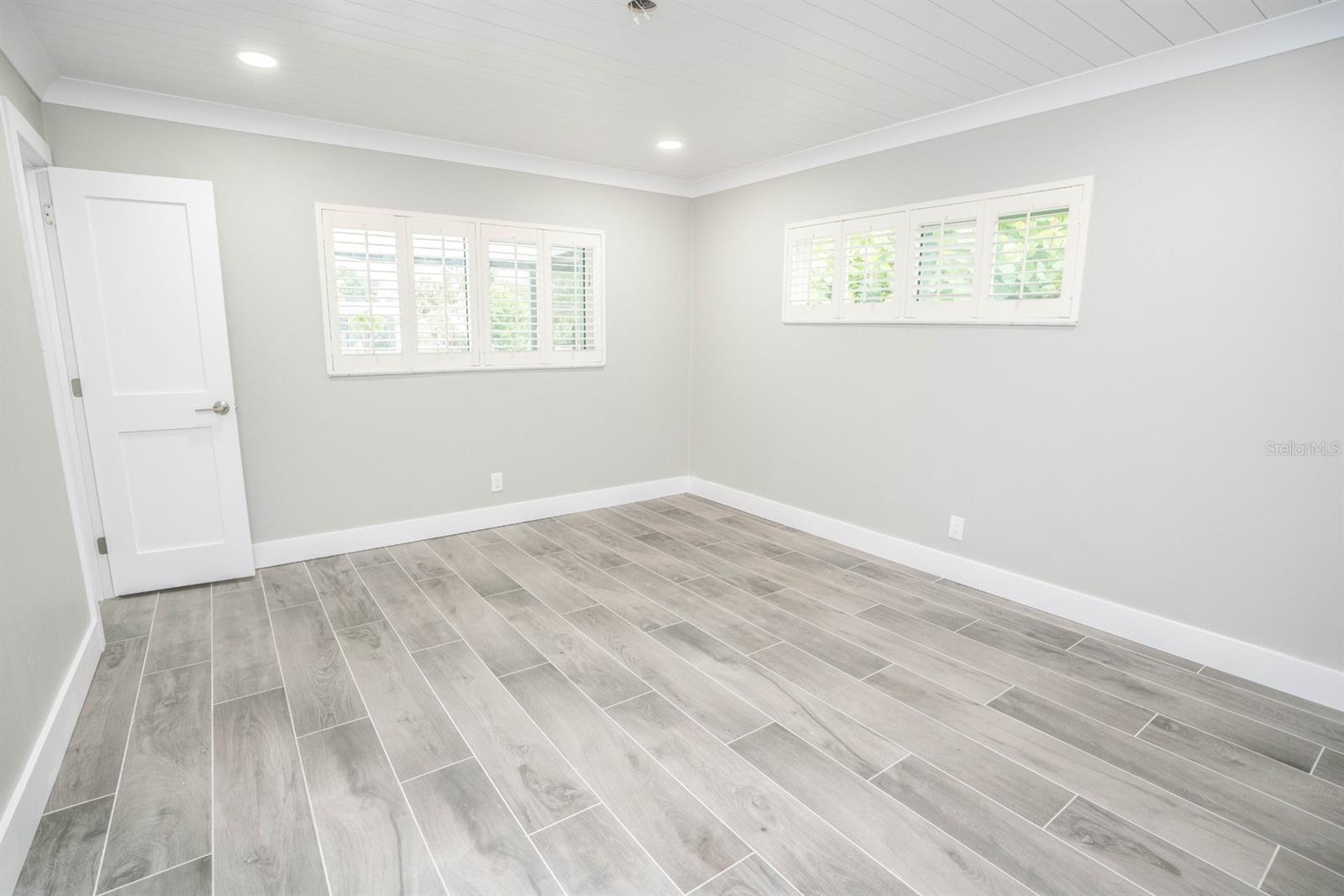 Image 23 of 45 For 913 Spindle Palm Way