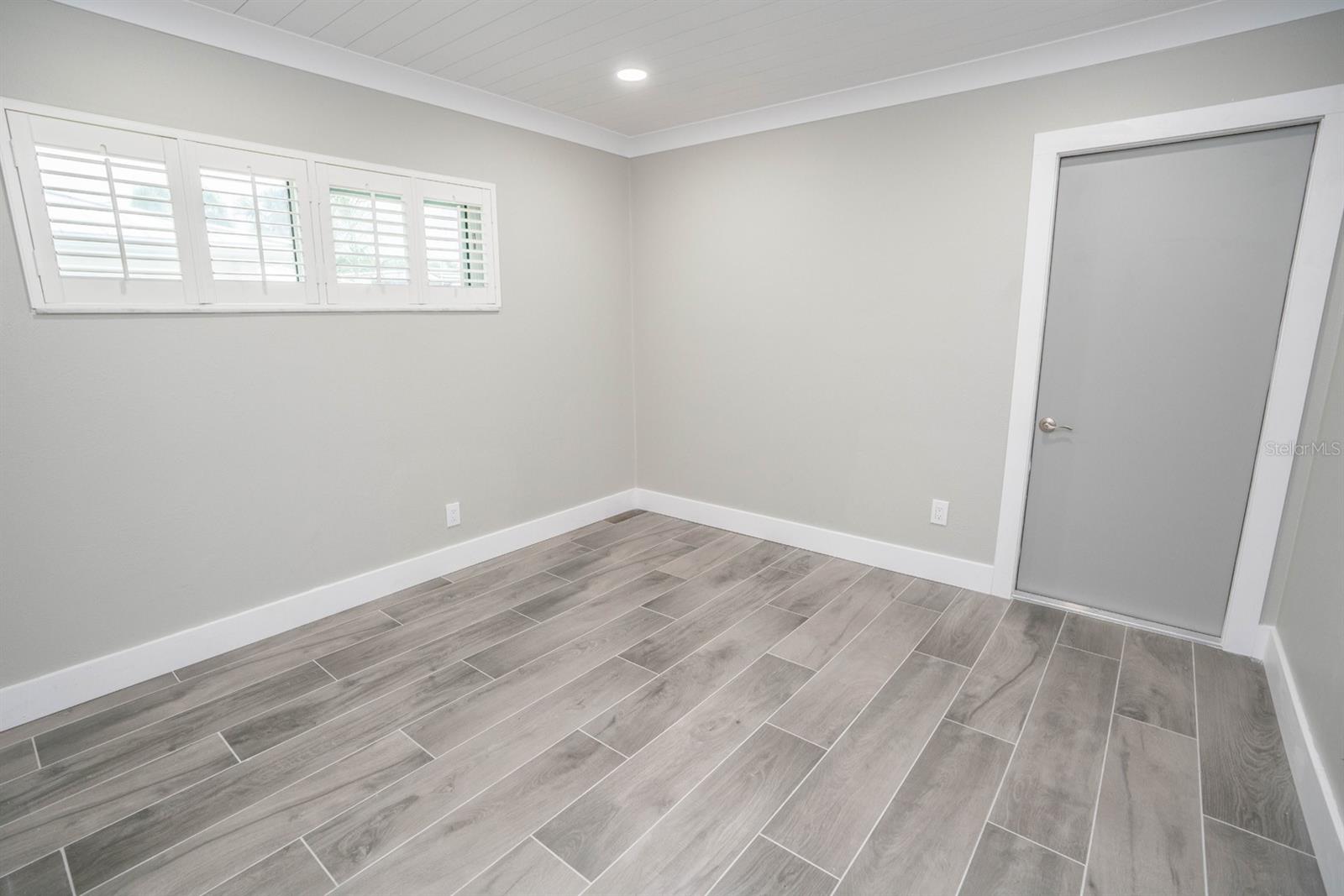 Image 27 of 45 For 913 Spindle Palm Way