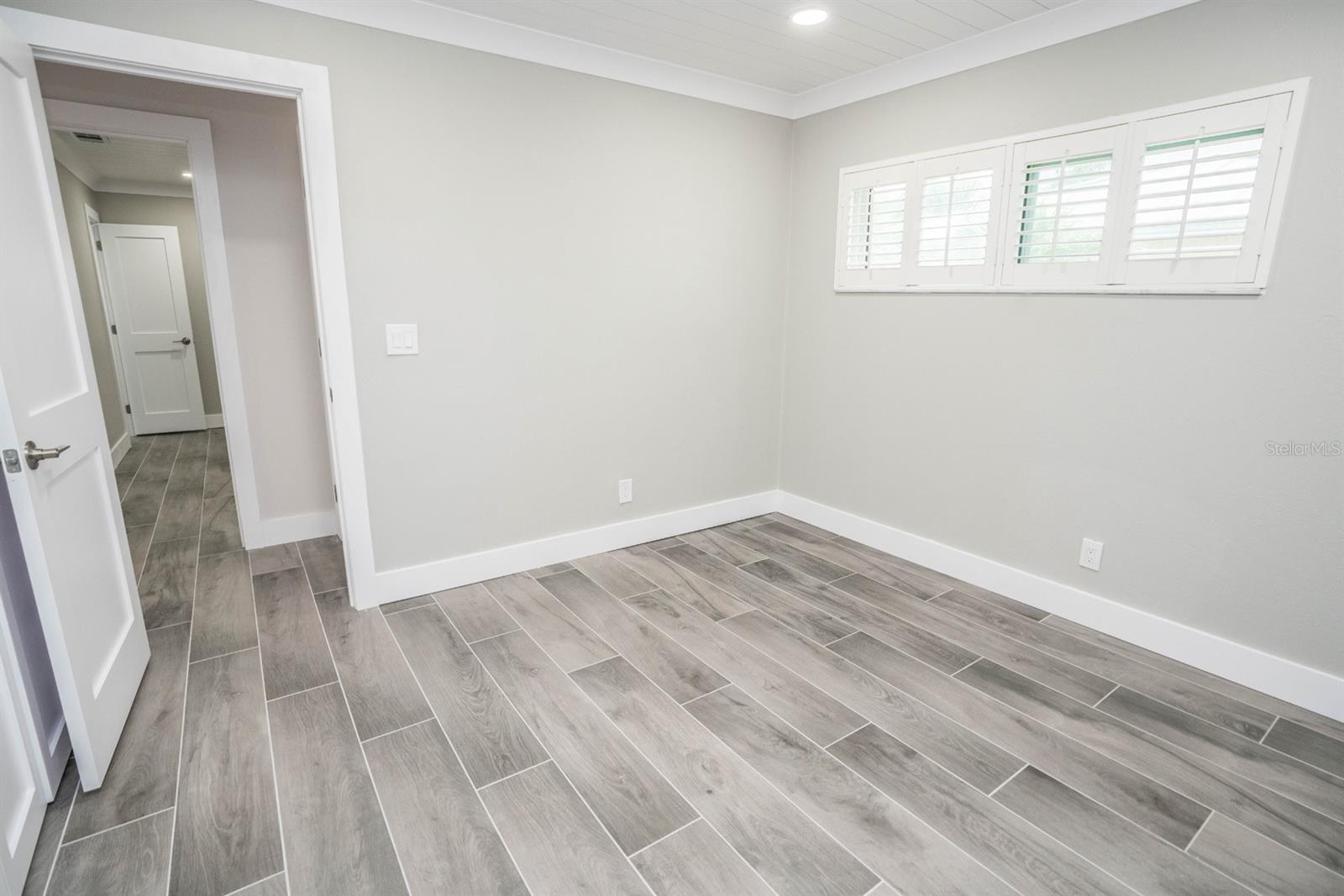 Image 29 of 45 For 913 Spindle Palm Way