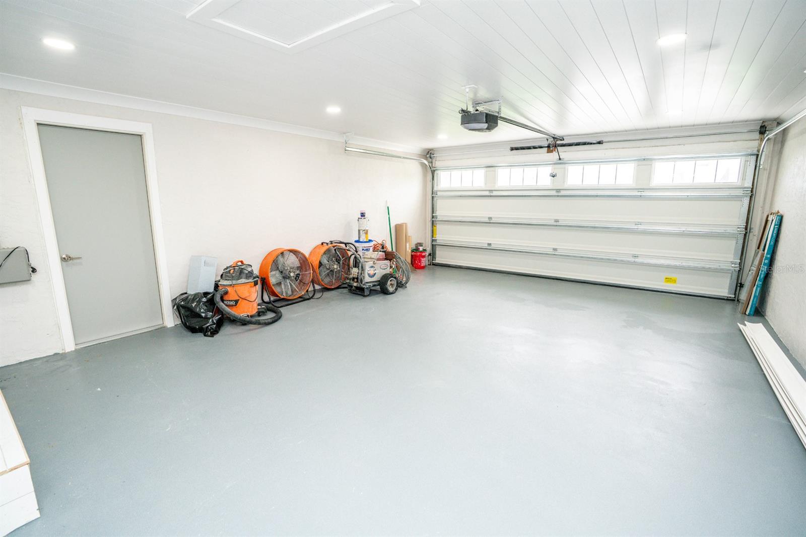 Image 30 of 45 For 913 Spindle Palm Way