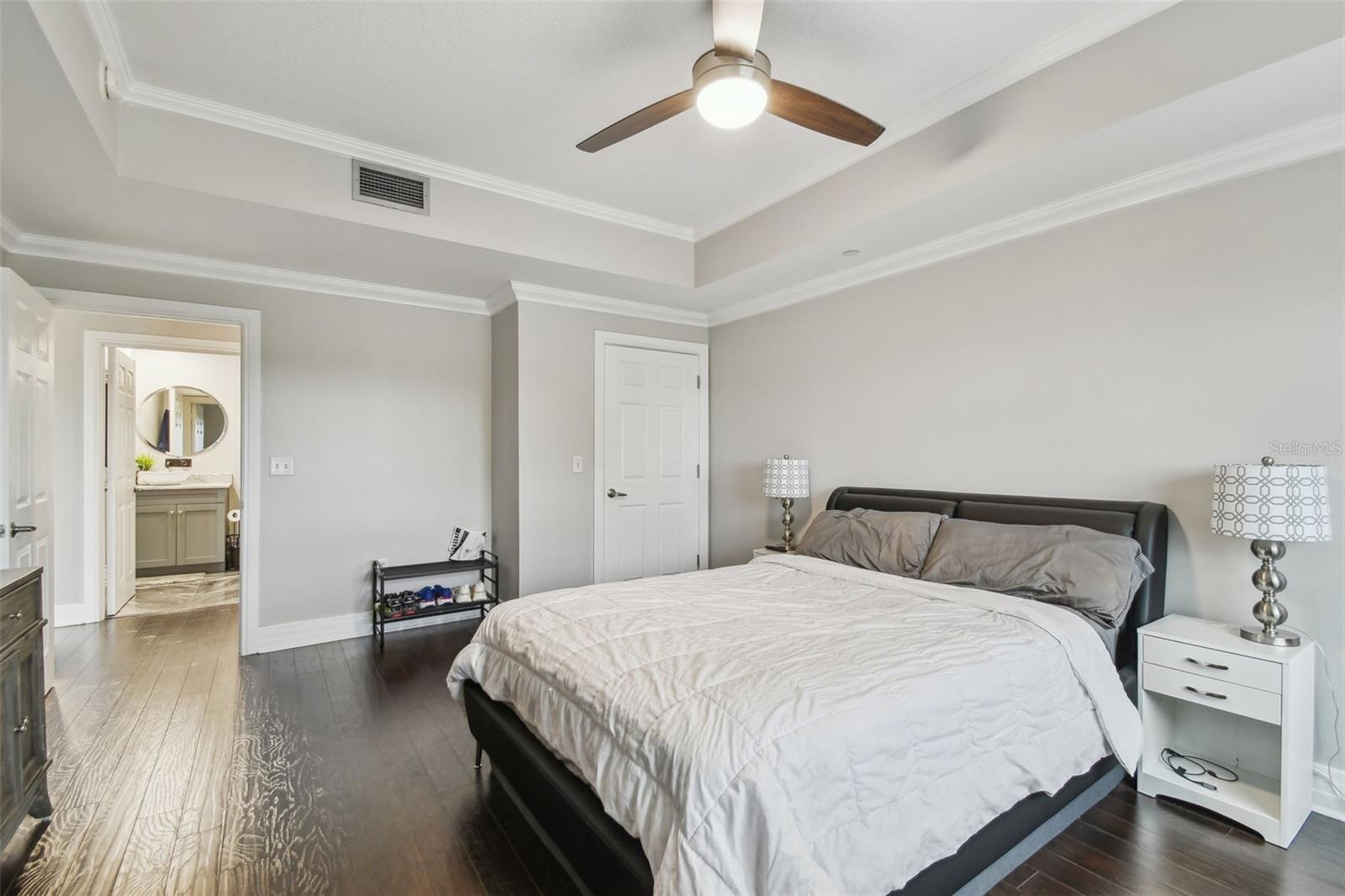 Image 13 of 18 For 1108 Franklin Street 502