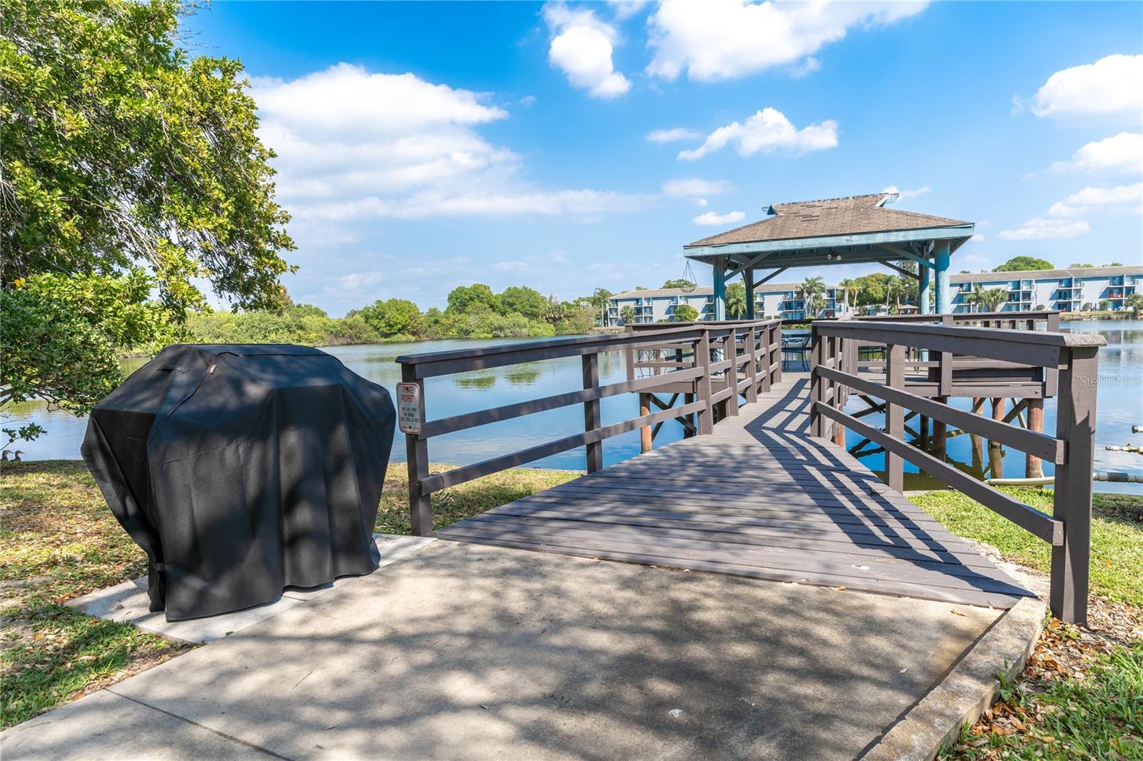 Image 33 of 36 For 11485 Oakhurst Road 1200-214
