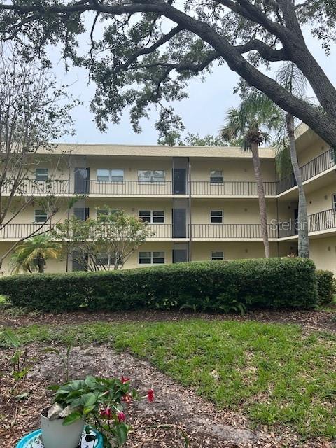 Image 4 of 36 For 11485 Oakhurst Road 1200-214
