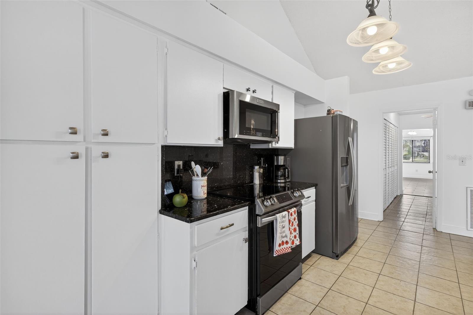 Image 11 of 51 For 205 Wimbly Place