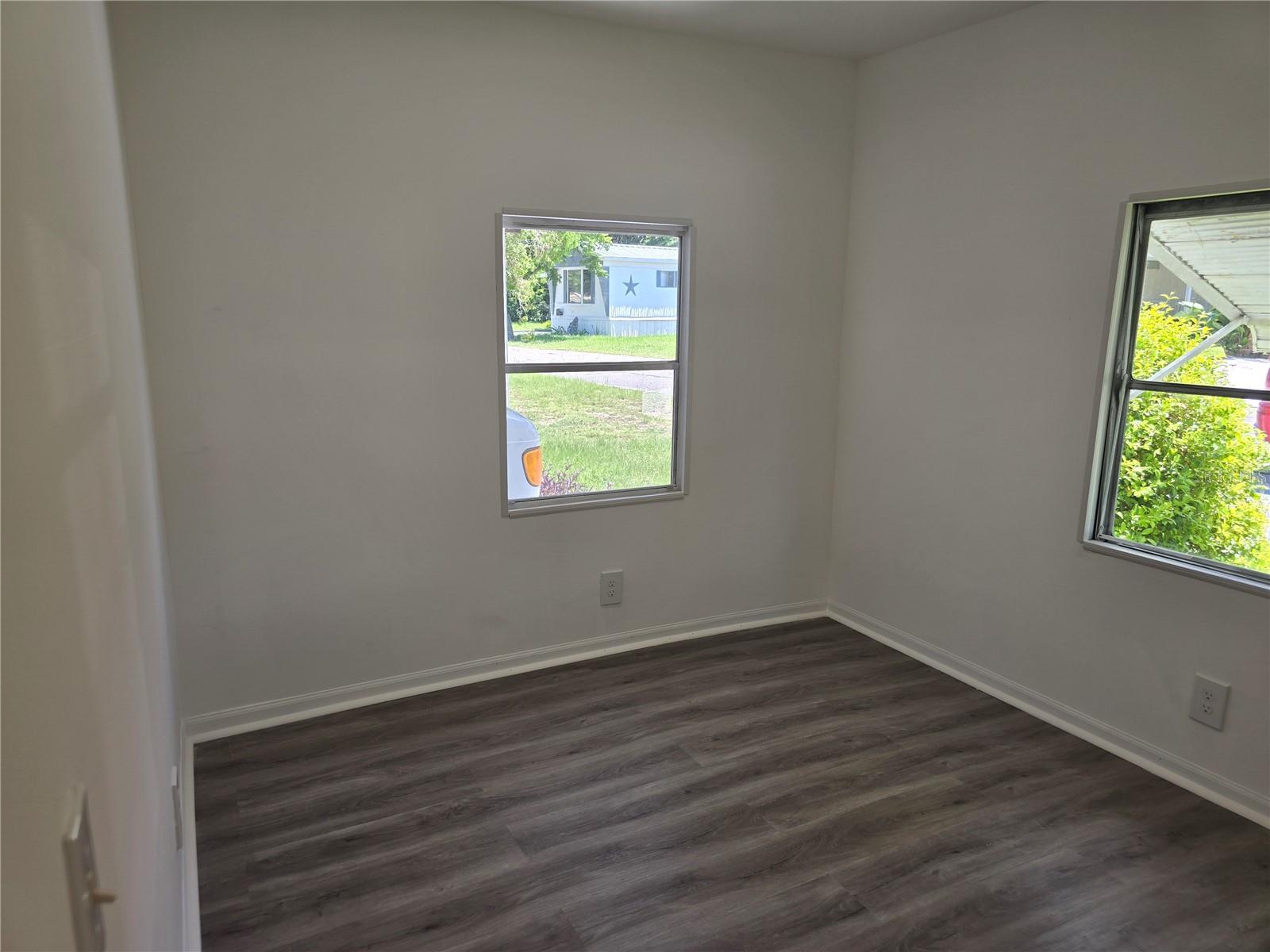 Image 11 of 31 For 24631 Plumosa Drive