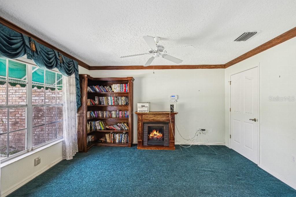 Image 7 of 49 For 15420 Aubrey Avenue