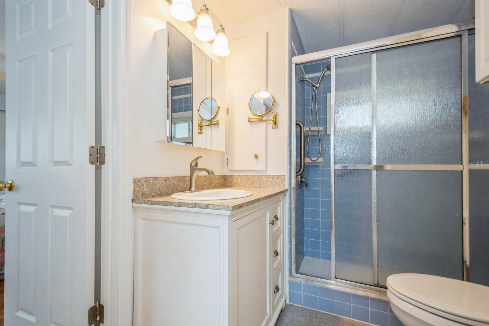 Image 34 of 35 For 10213 Lake Drive 169
