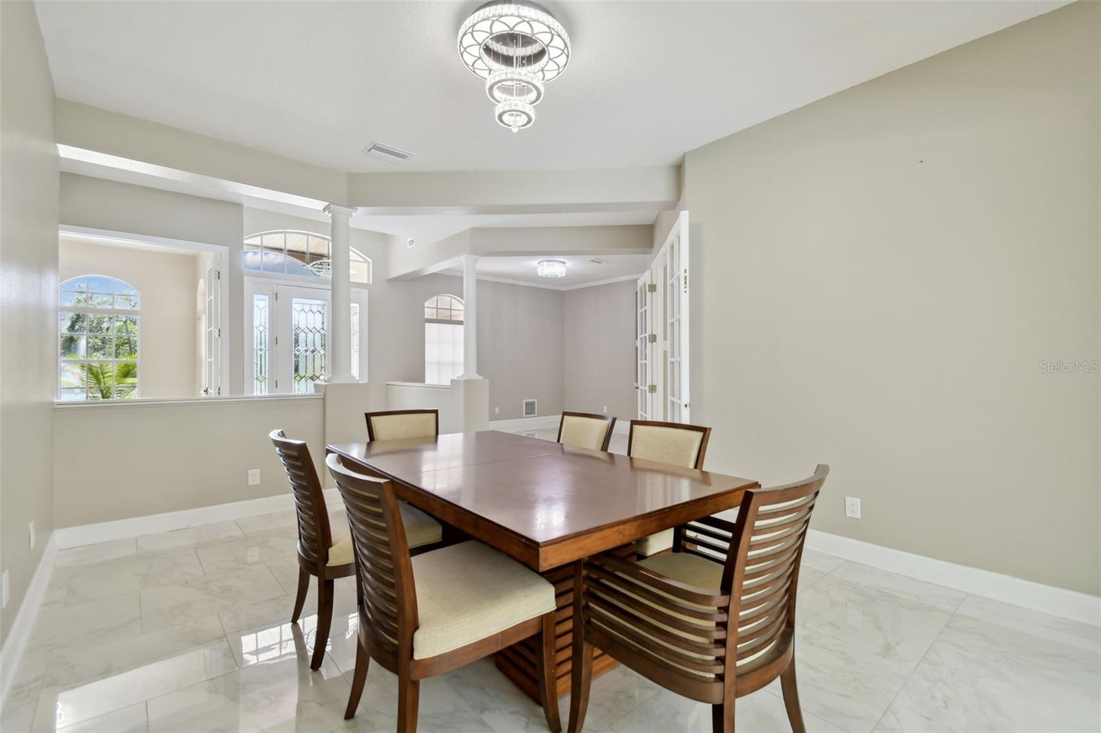Image 13 of 80 For 1460 Kensington Woods Drive