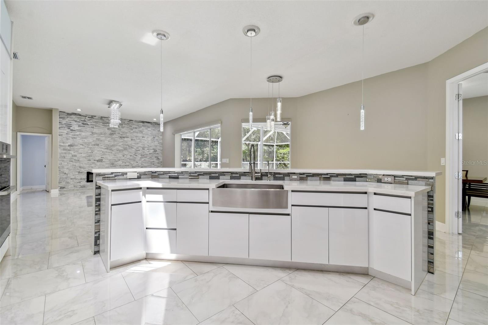 Image 22 of 80 For 1460 Kensington Woods Drive