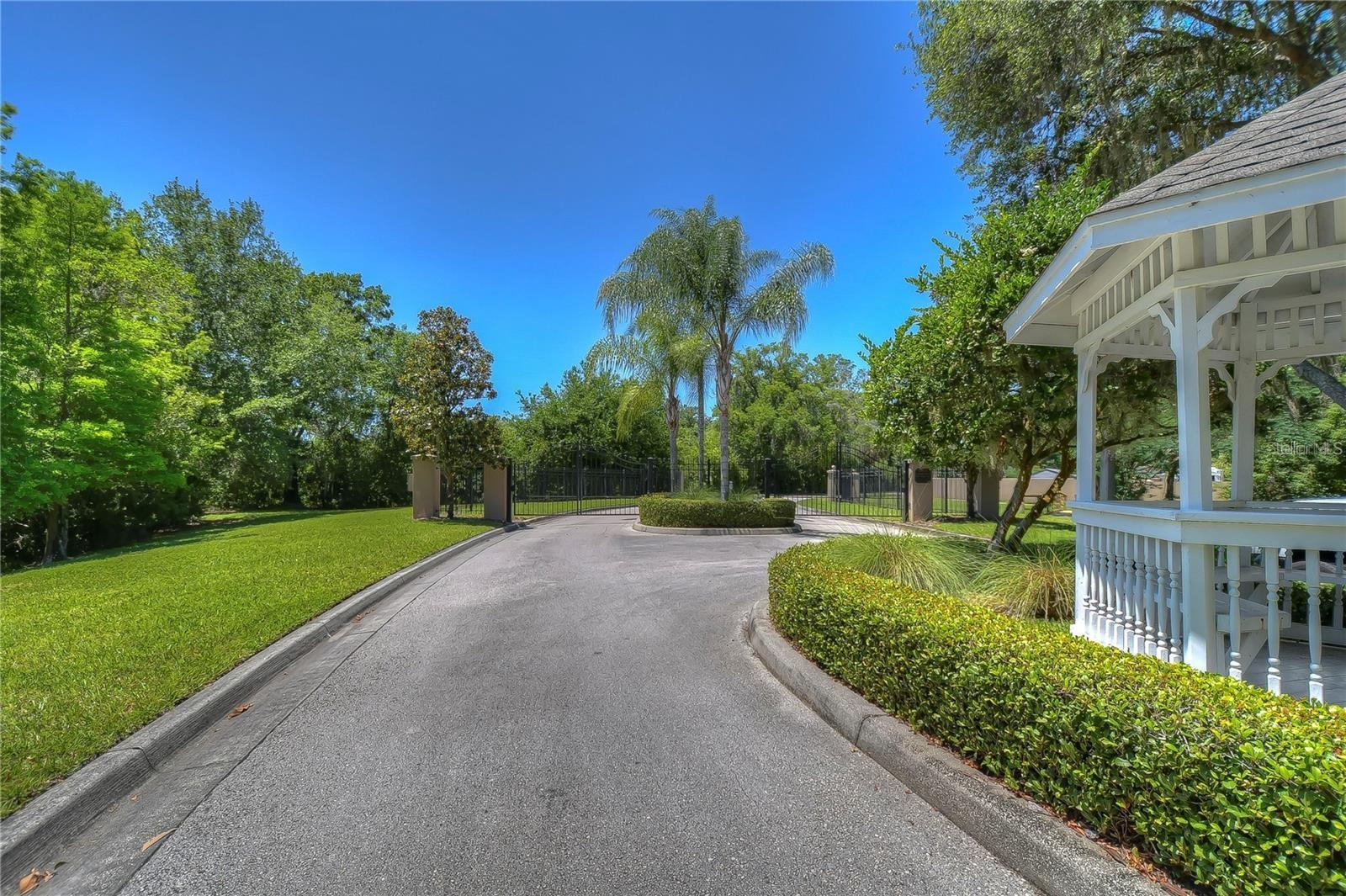 Image 4 of 80 For 1460 Kensington Woods Drive