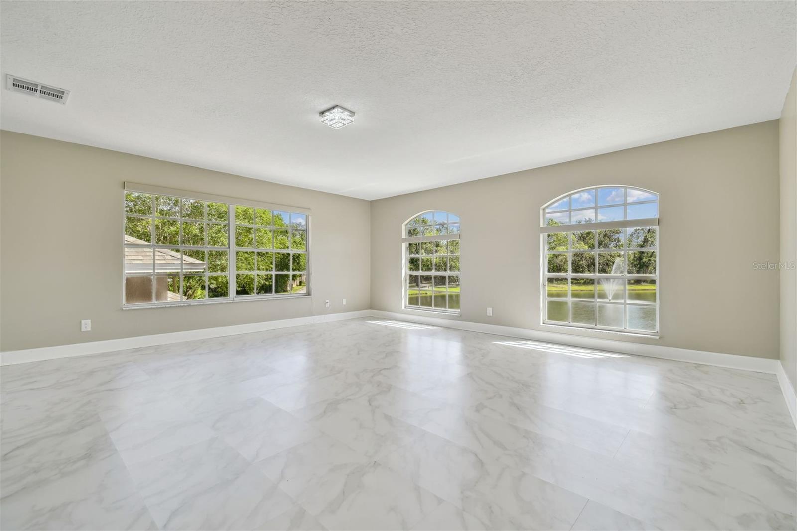Image 40 of 80 For 1460 Kensington Woods Drive