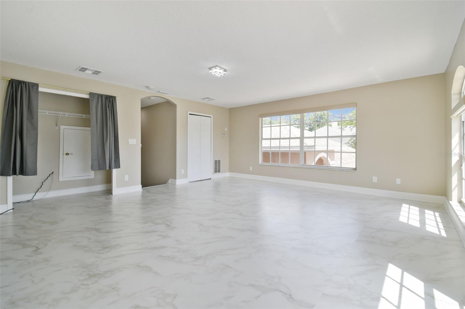 Image 42 of 80 For 1460 Kensington Woods Drive
