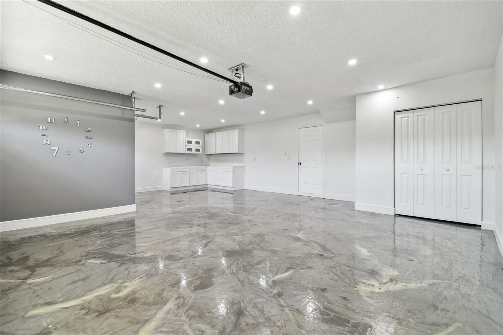 Image 44 of 80 For 1460 Kensington Woods Drive
