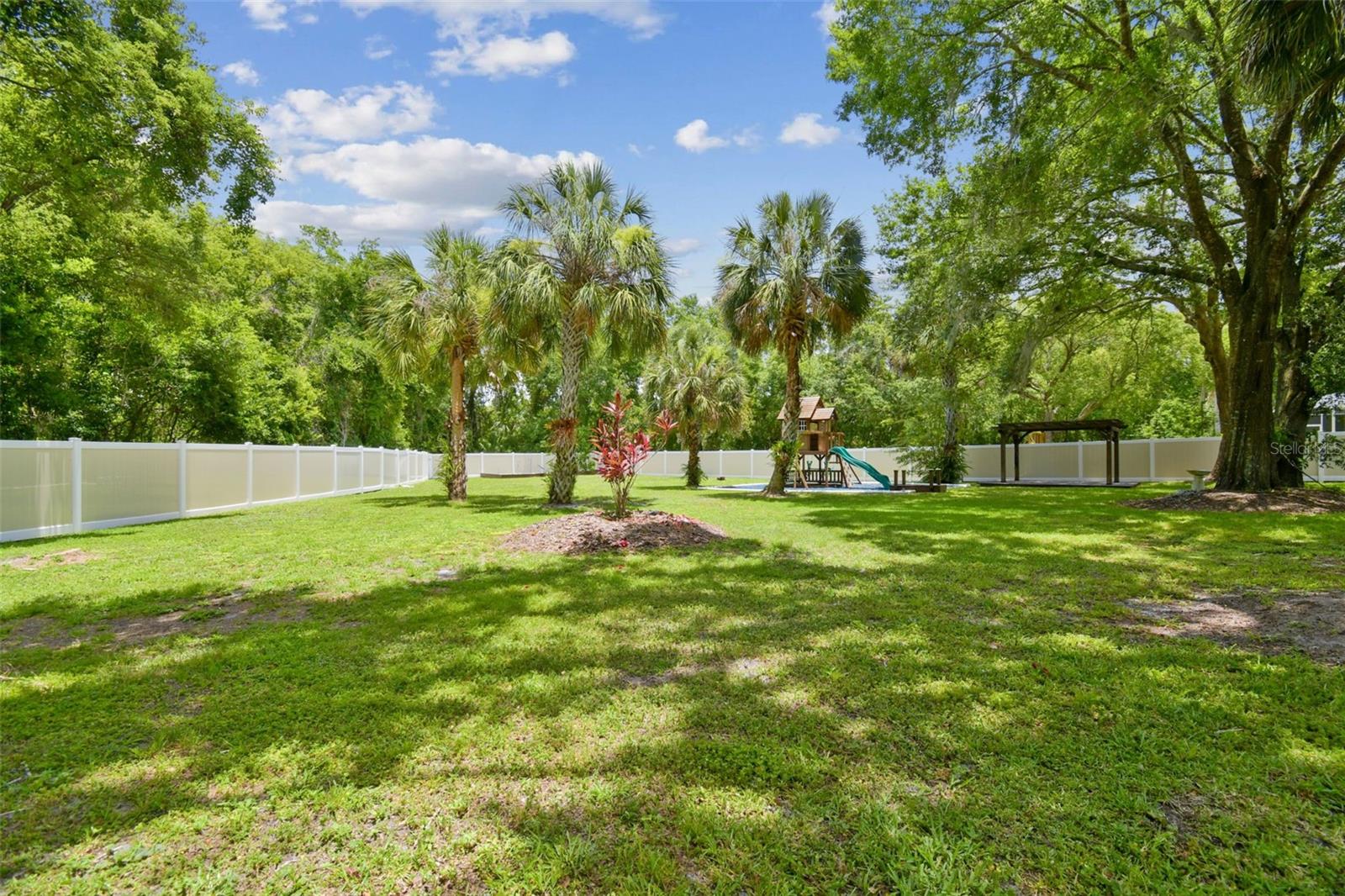 Image 66 of 80 For 1460 Kensington Woods Drive