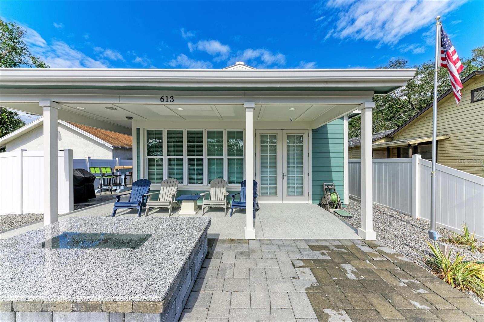 Image 10 of 48 For 613 6th Avenue E