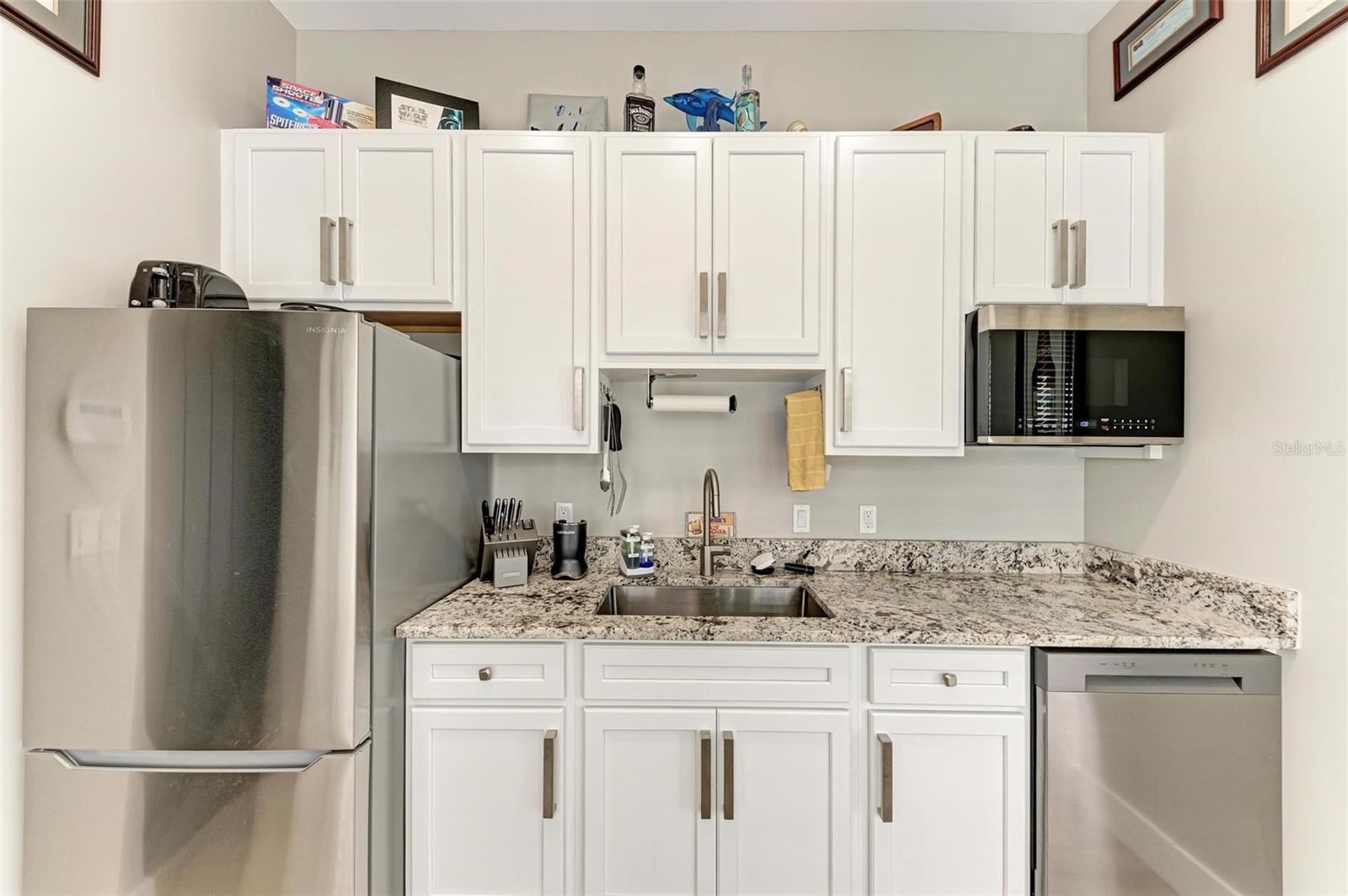 Image 16 of 48 For 613 6th Avenue E