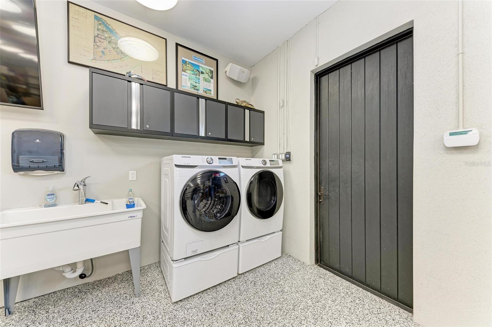 Image 33 of 48 For 613 6th Avenue E