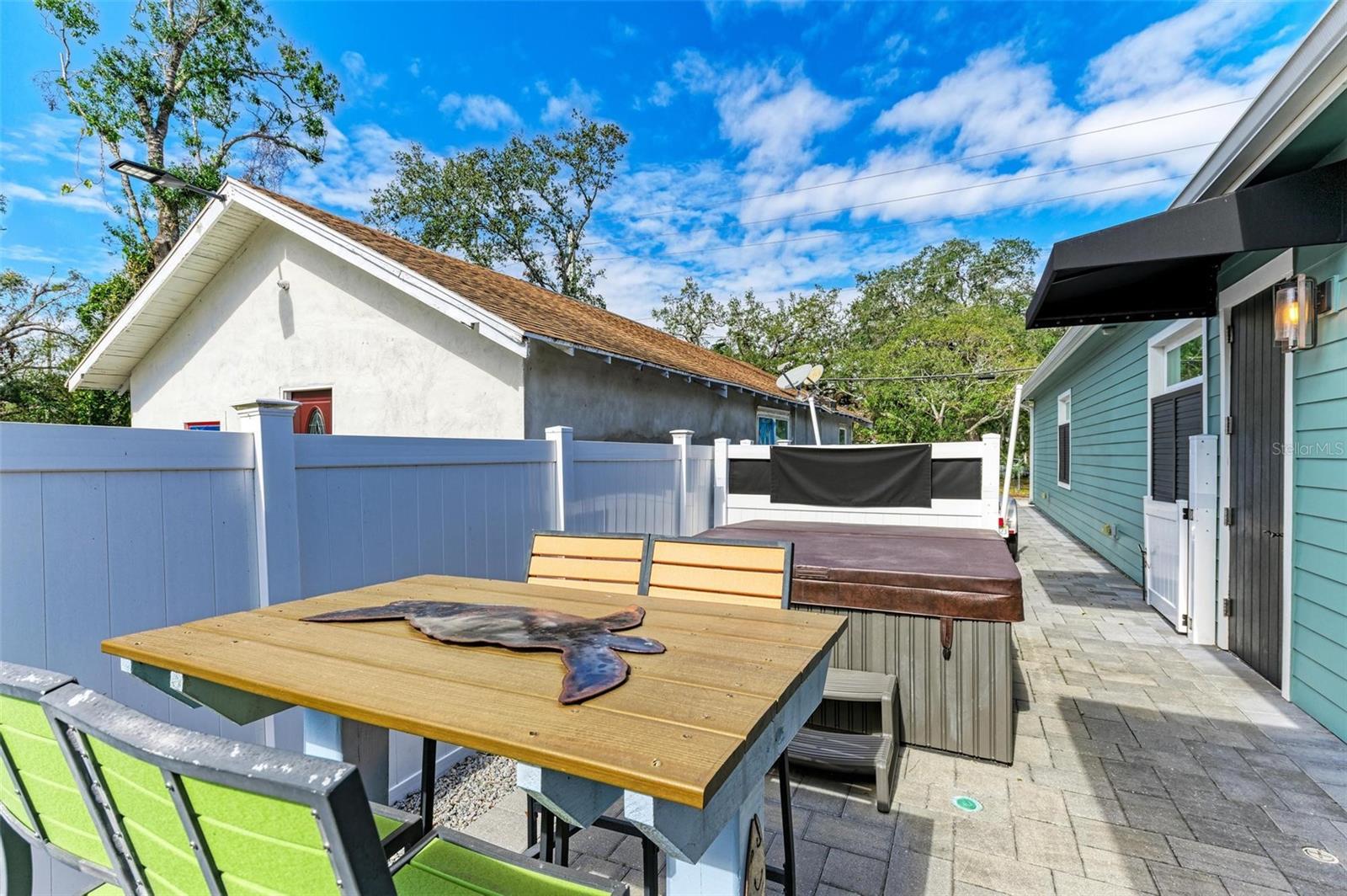 Image 38 of 48 For 613 6th Avenue E