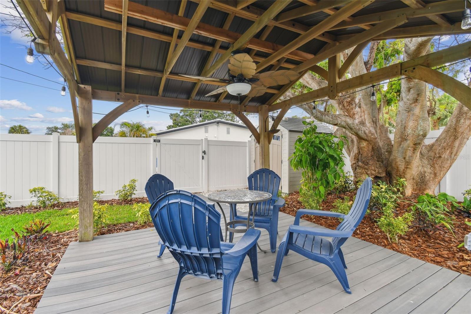 Listing photo id 31 for 7224 Park Street S