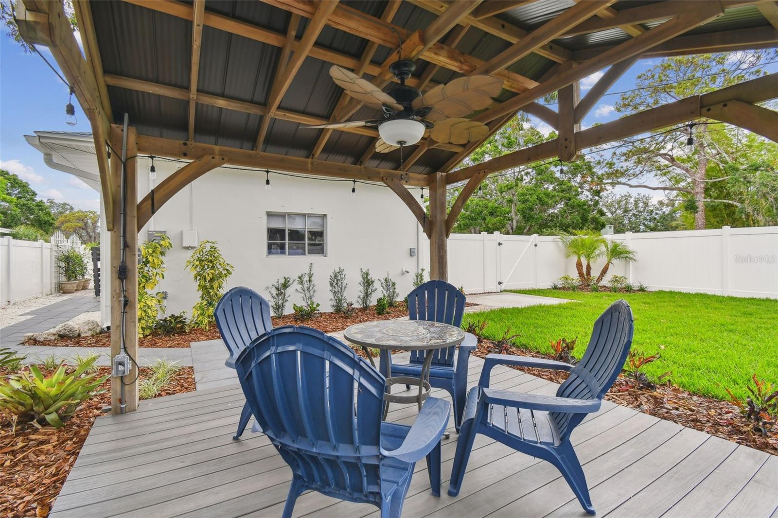 Listing photo id 34 for 7224 Park Street S