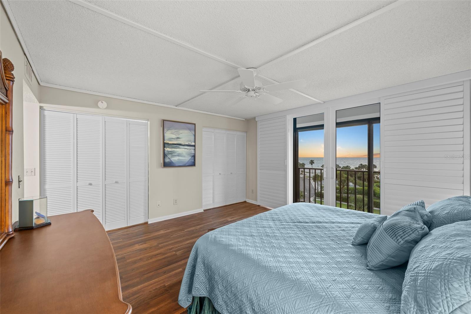 Image 13 of 33 For 1581 Gulf Boulevard 403n