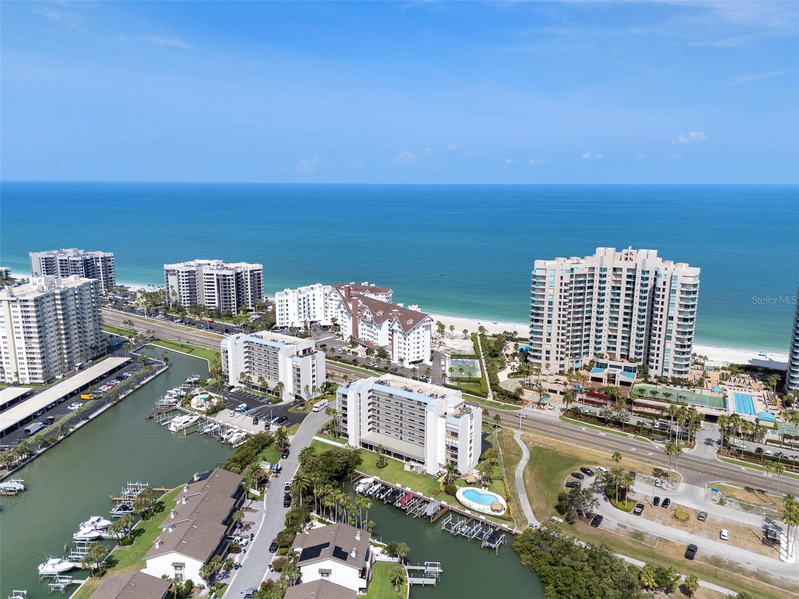 Image 29 of 33 For 1581 Gulf Boulevard 403n