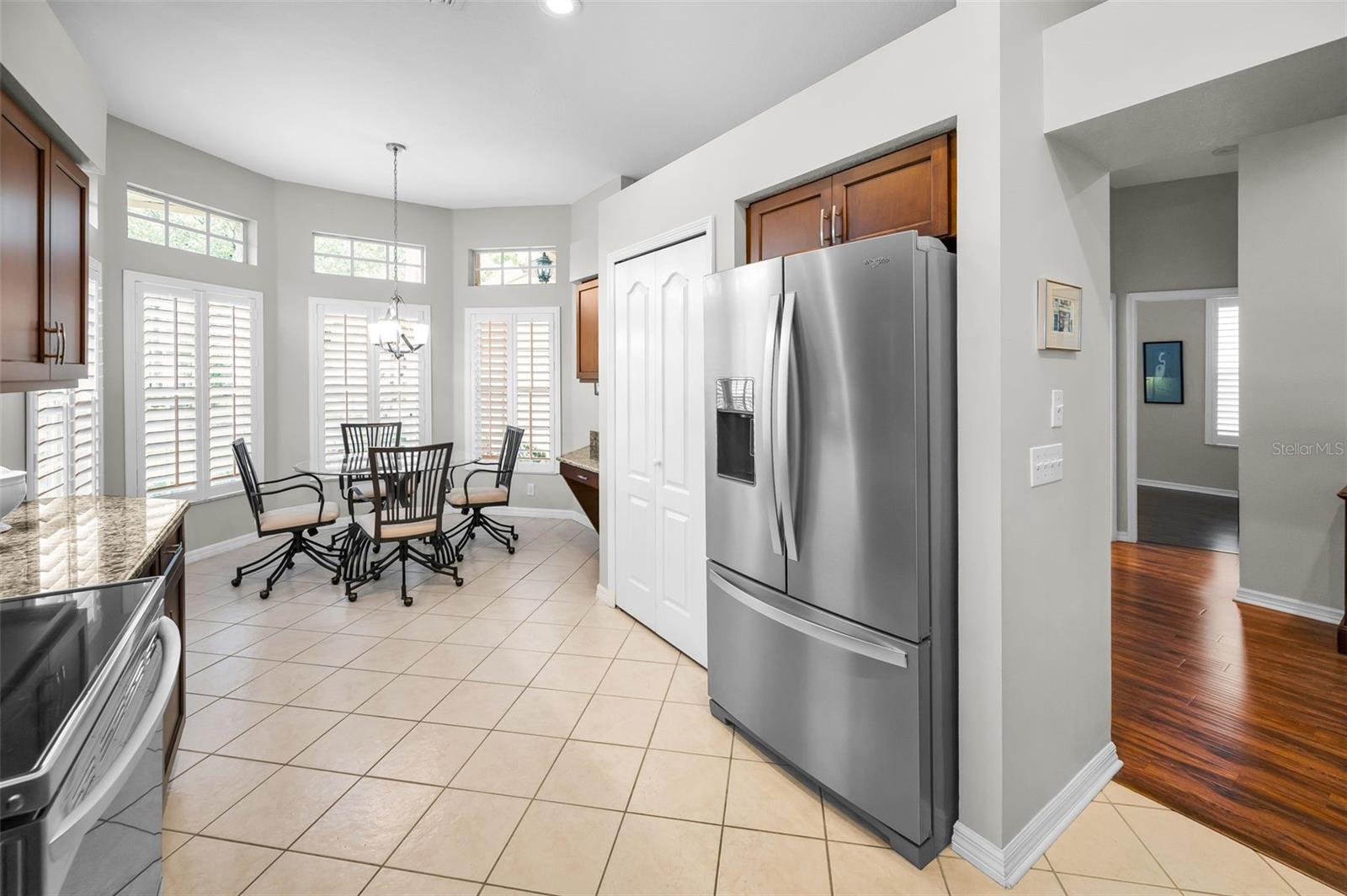 Image 10 of 52 For 1528 Riverdale Drive