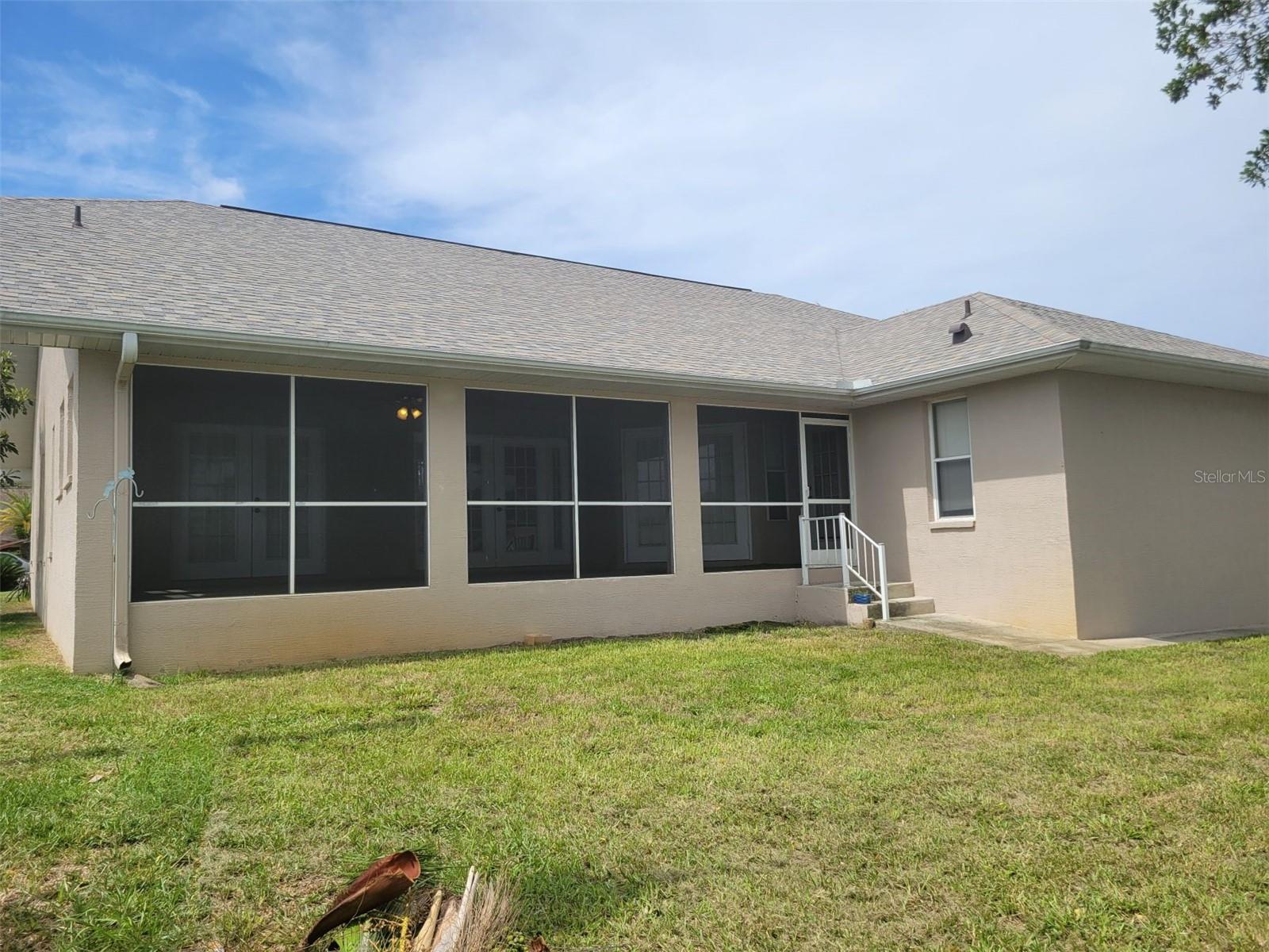 Image 30 of 33 For 18600 White Pine Circle
